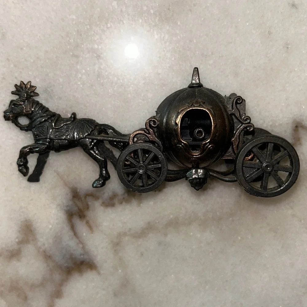 Pencil Sharpener Horse-Carriage Die Cast Copper Miniature Cinderella Fairytale - Picture 7 of 12